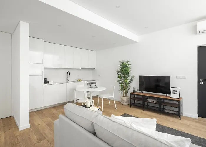 Urban Twins Apartment